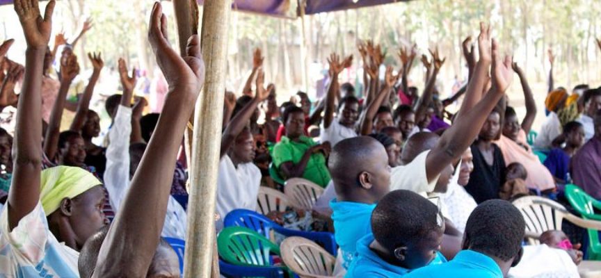 “In un altro mondo”: bando per giovani volontari all’estero