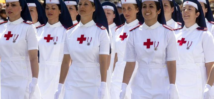 Corso per Infermiere Volontarie della Croce Rossa Italiana – Arezzo