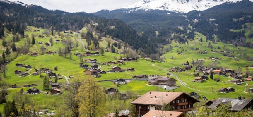 Let’s go Switzerland – Incontro online dedicato a chi desidera fare un’esperienza di lavoro o studio in Svizzera