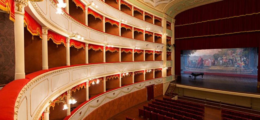 Il Teatro Petrarca presenta la stagione 2022/23: Storie, valori, corpi e suoni per vivere il teatro e la sua arte